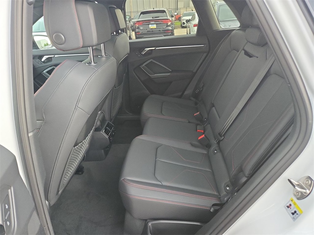 2025 Audi Q3 Premium Plus S line photo 21