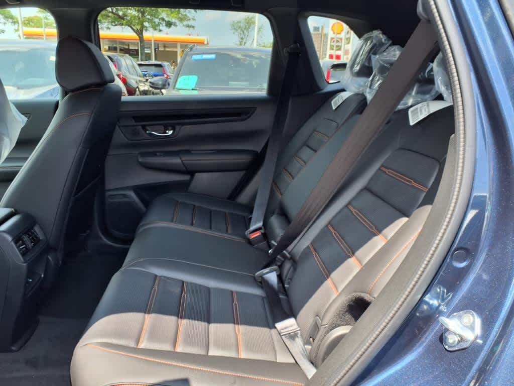 2026 Honda CR-V Hybrid Sport-L photo 5