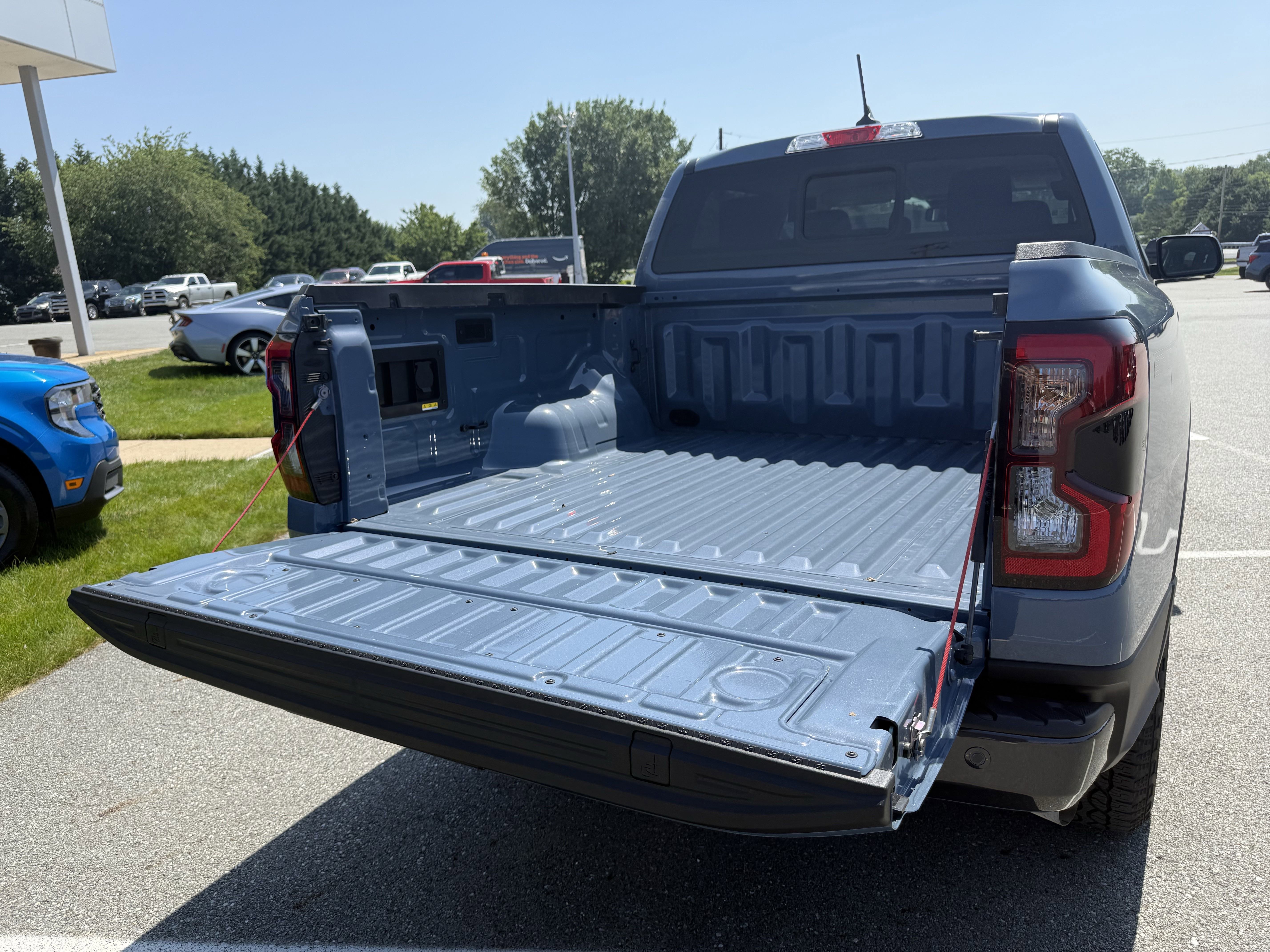 2025 Ford Ranger XLT photo 30