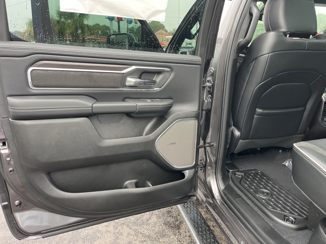 2026 Ram 1500 Laramie photo 8