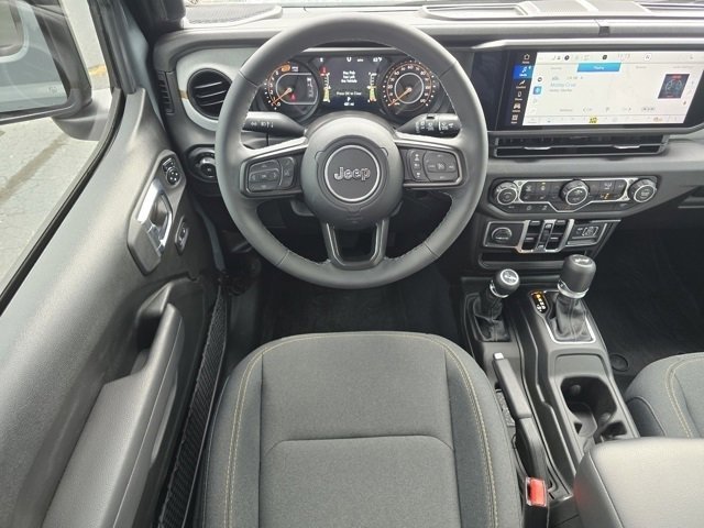 2025 Jeep Wrangler Sport S photo 3