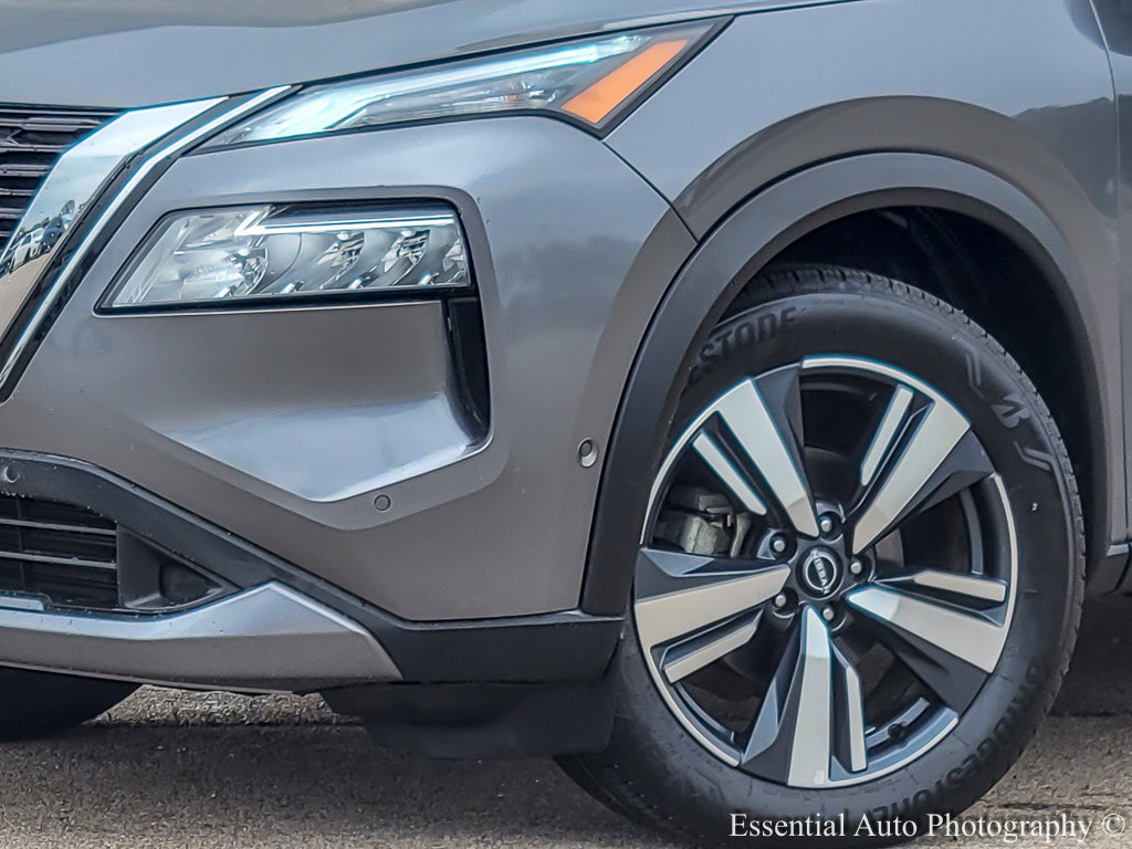 2023 Nissan Rogue SL photo 3