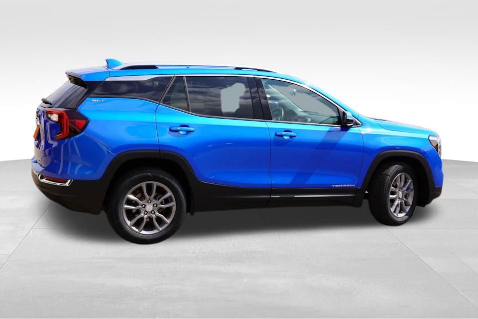 2024 Gmc Terrain SLT photo 4