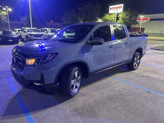 2024 Honda Ridgeline RTL photo 2