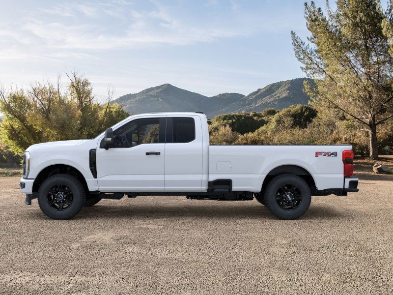 2025 Ford F-350 XL photo 3