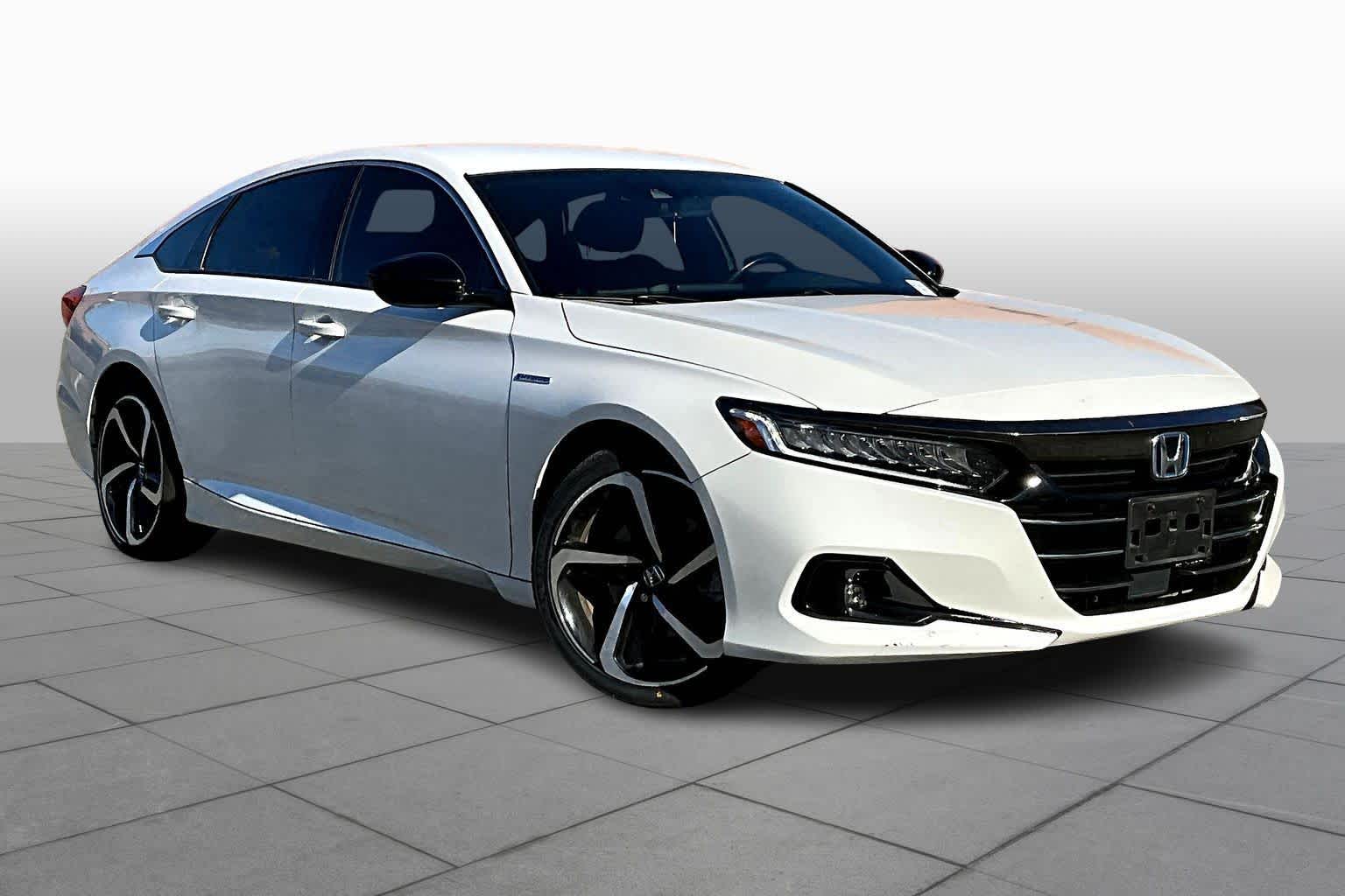 2022 Honda Accord Hybrid Sport photo 2