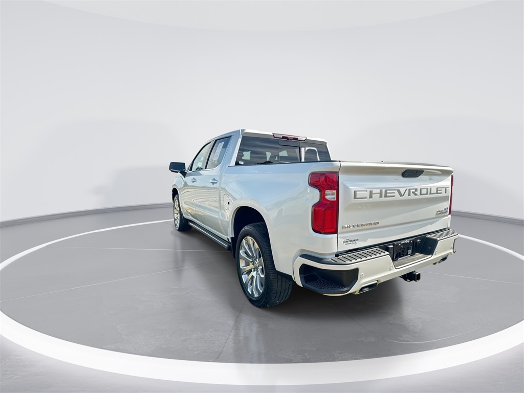 2022 Chevrolet Silverado 1500 High Country photo 6
