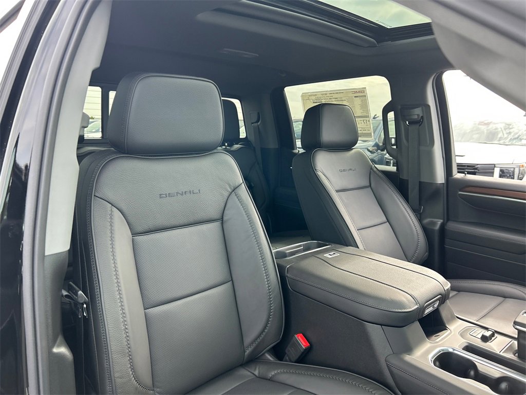 2026 GMC SIERRA - Image 35