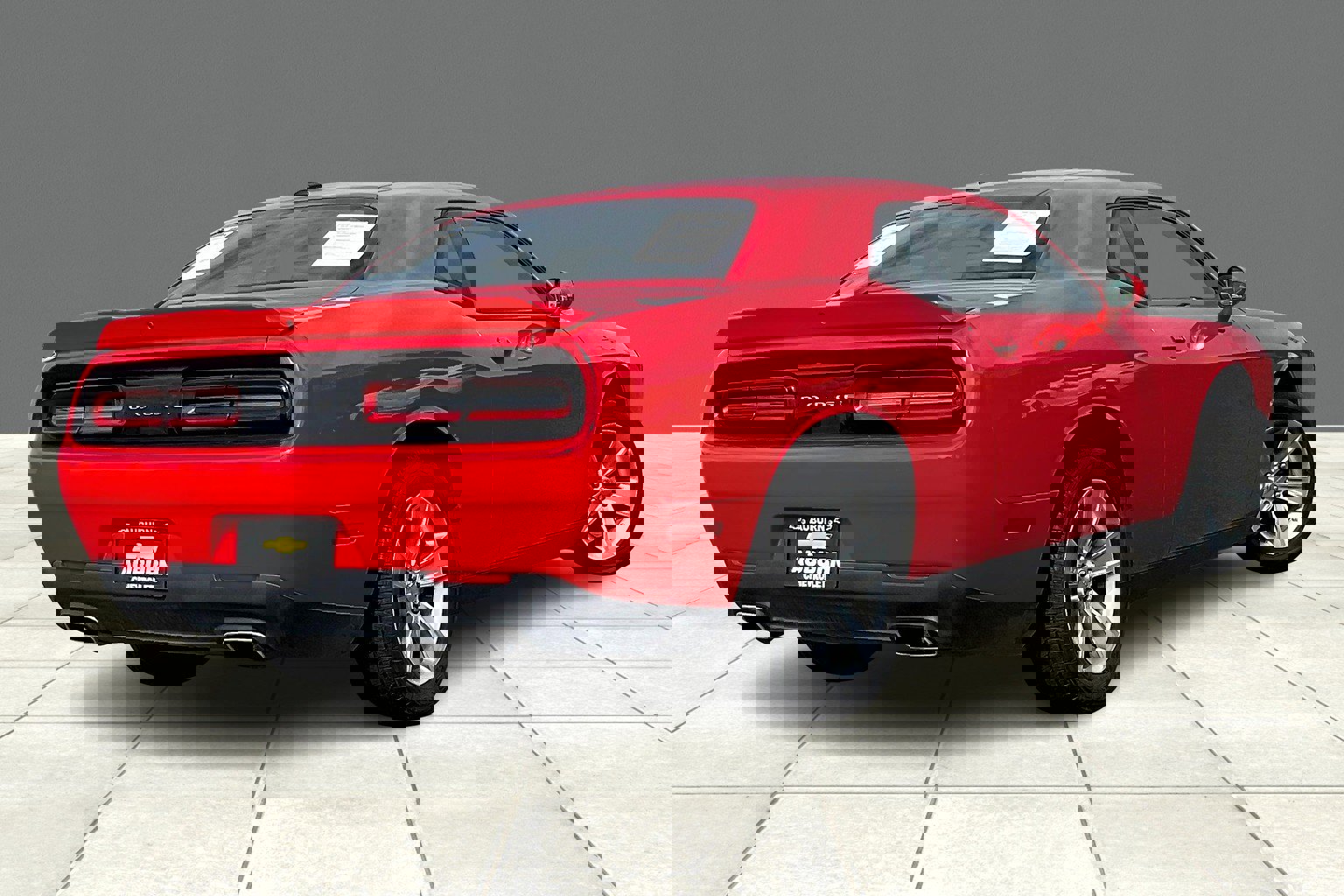 2022 Dodge Challenger SXT photo 11