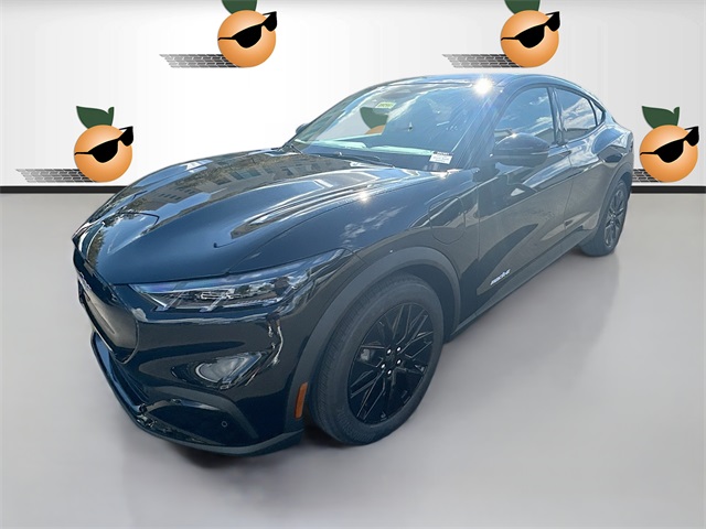 2025 Ford Mustang Mach-E Select photo 2