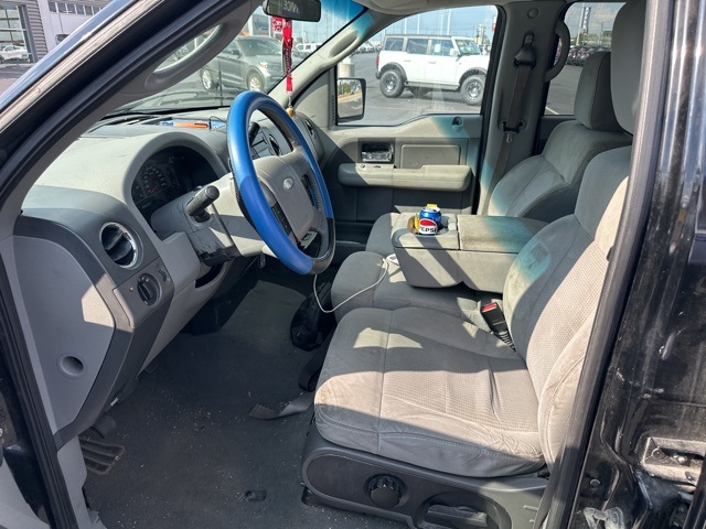 2007 Ford F-150 XLT photo 8