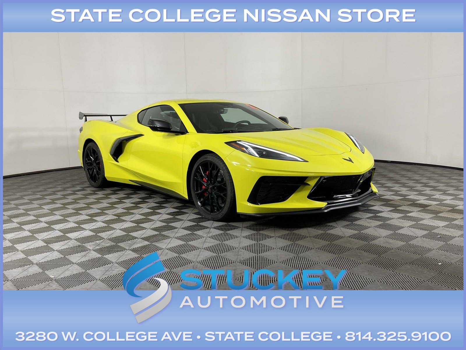 PreOwned 2023 Chevrolet Corvette 2LT 2dr Car in Huntingdon NC114