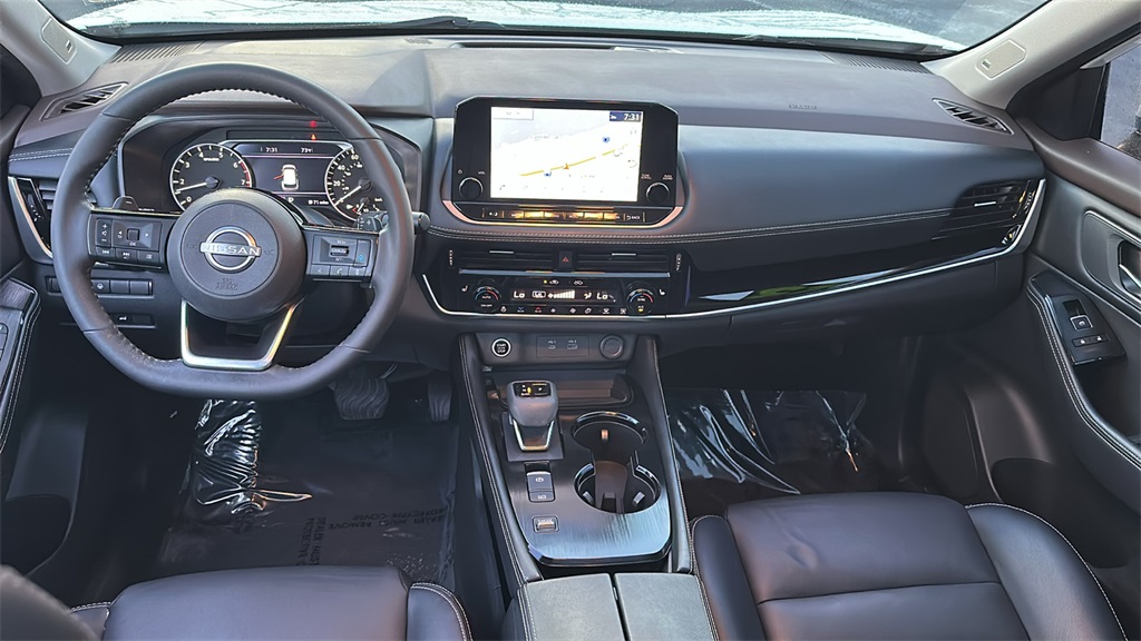 2023 Nissan Rogue SL photo 11