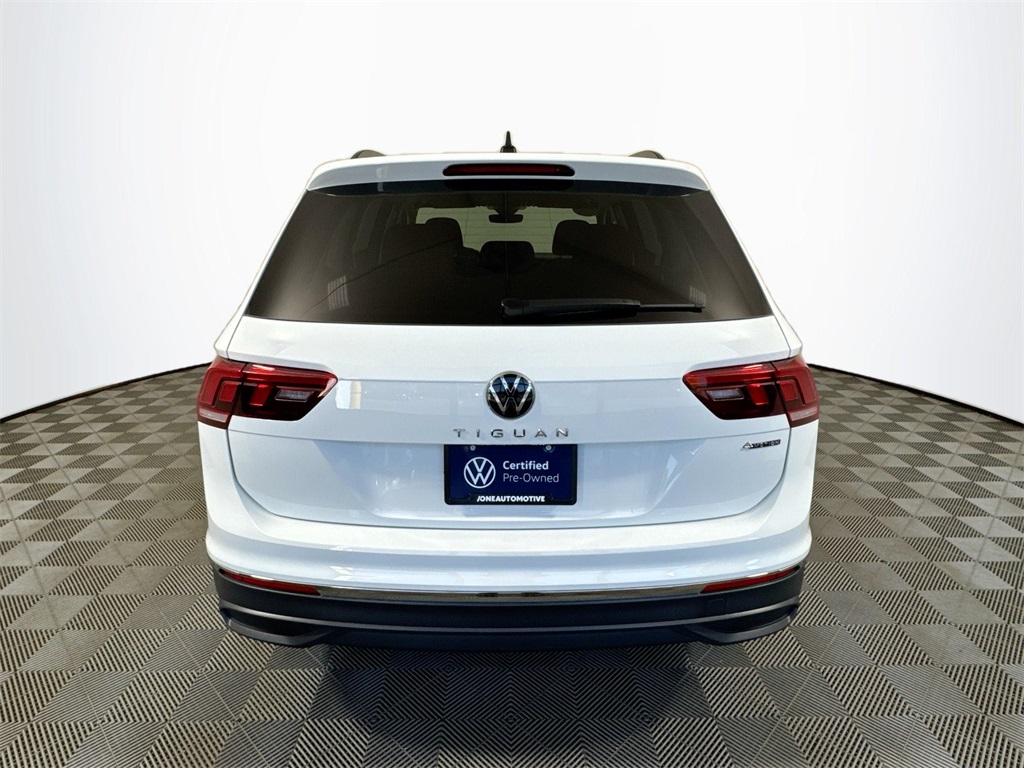 2024 Volkswagen Tiguan S photo 9