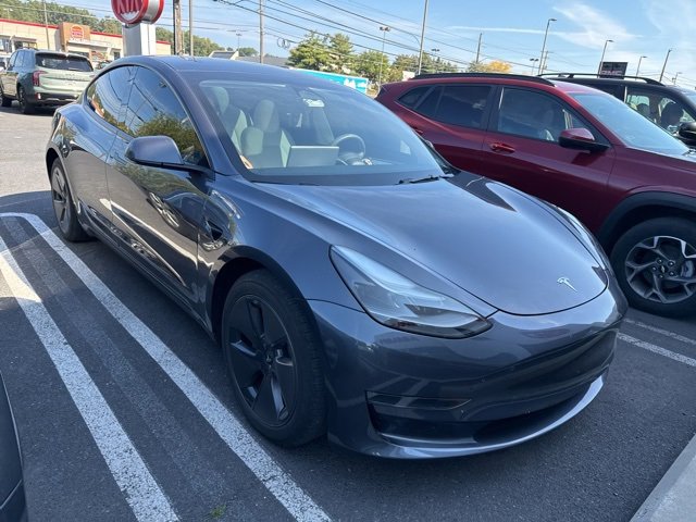 2023 Tesla Model 3 photo 2