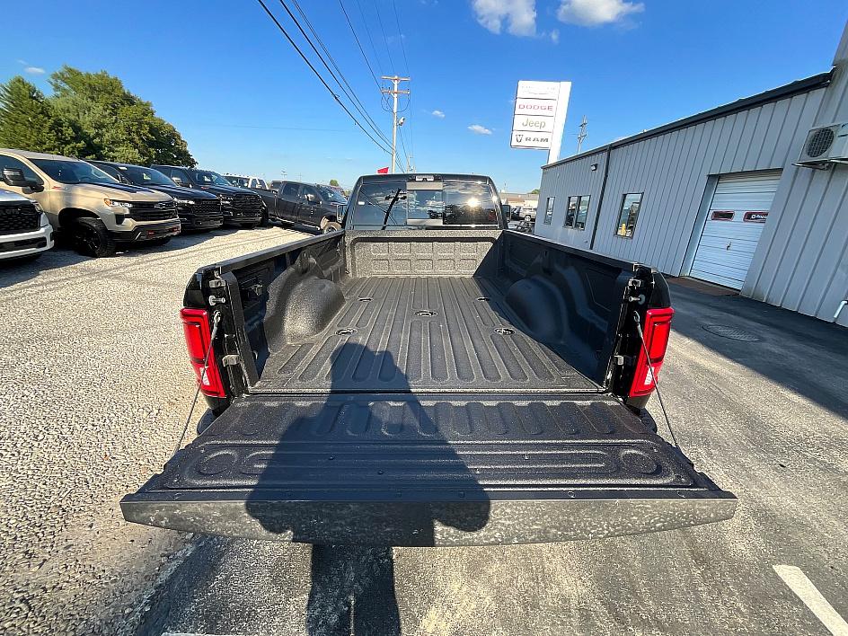 2026 Ram 3500 Laramie photo 8