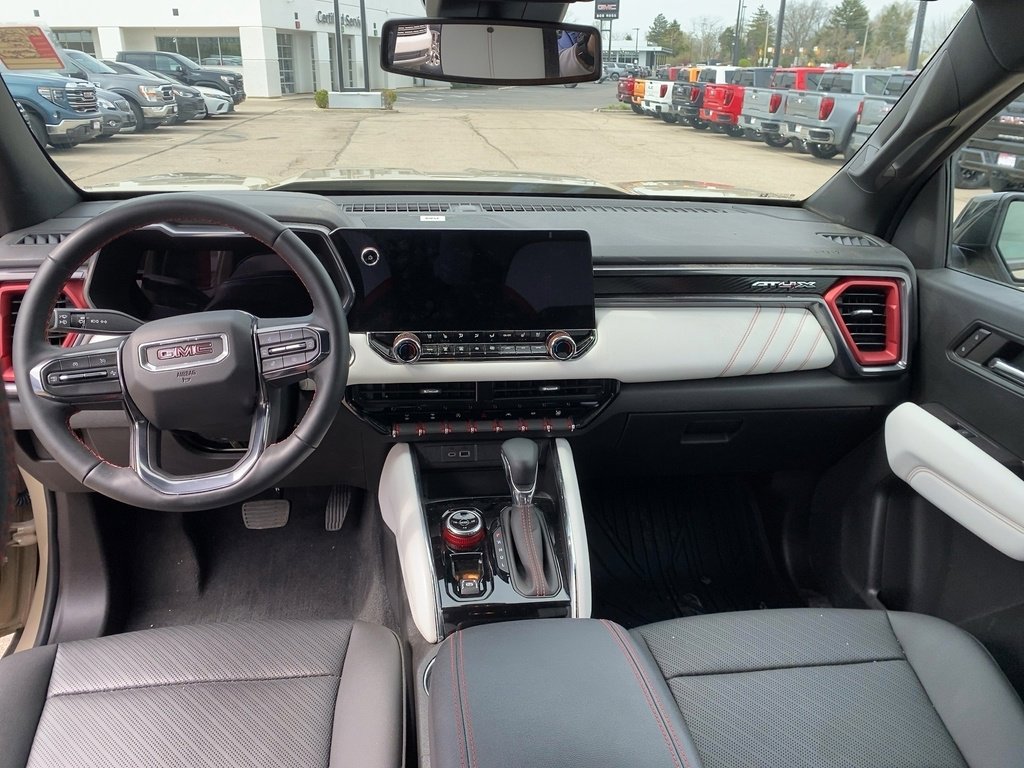 2023 Gmc Canyon AT4X photo 12