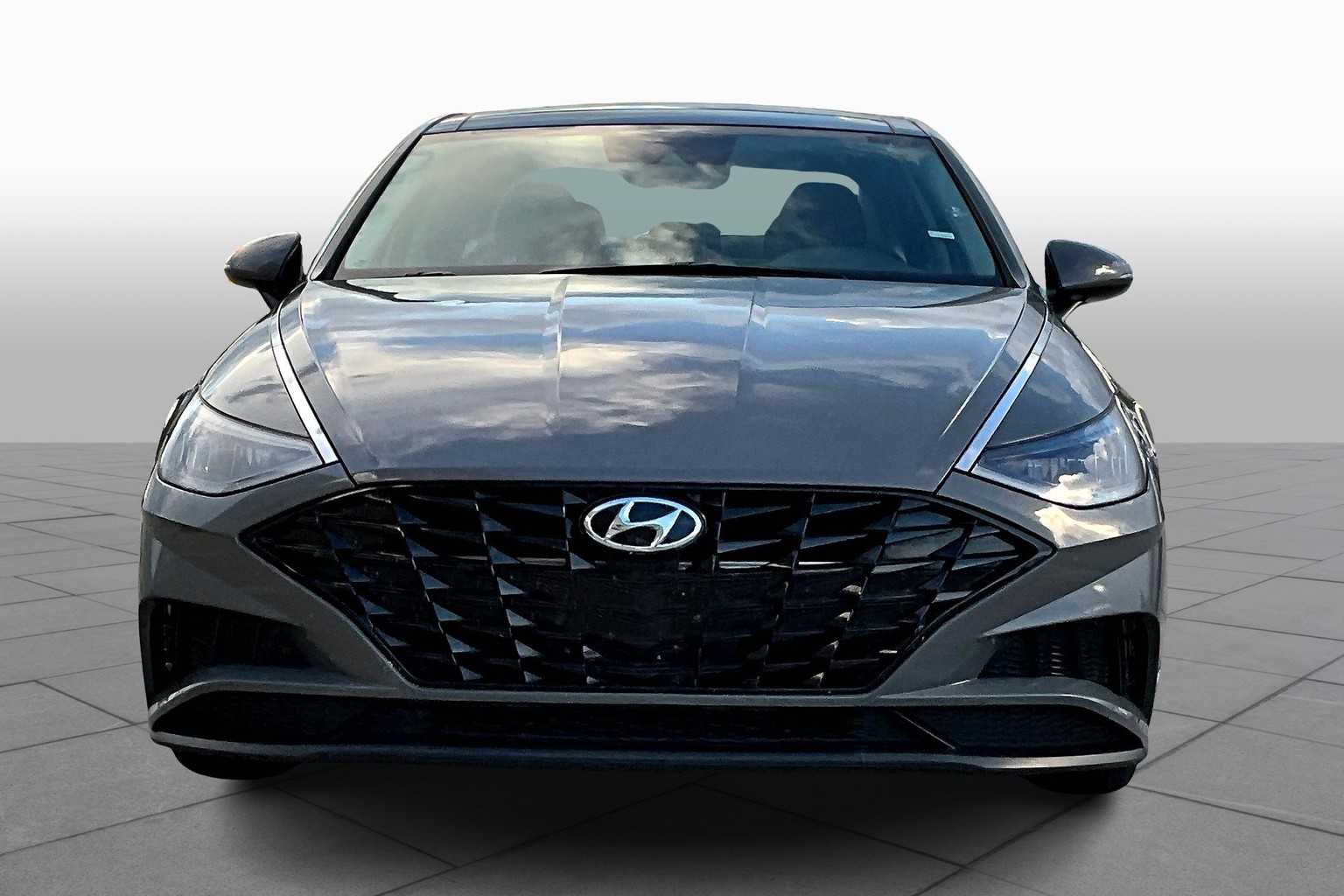 2023 Hyundai Sonata SEL photo 3
