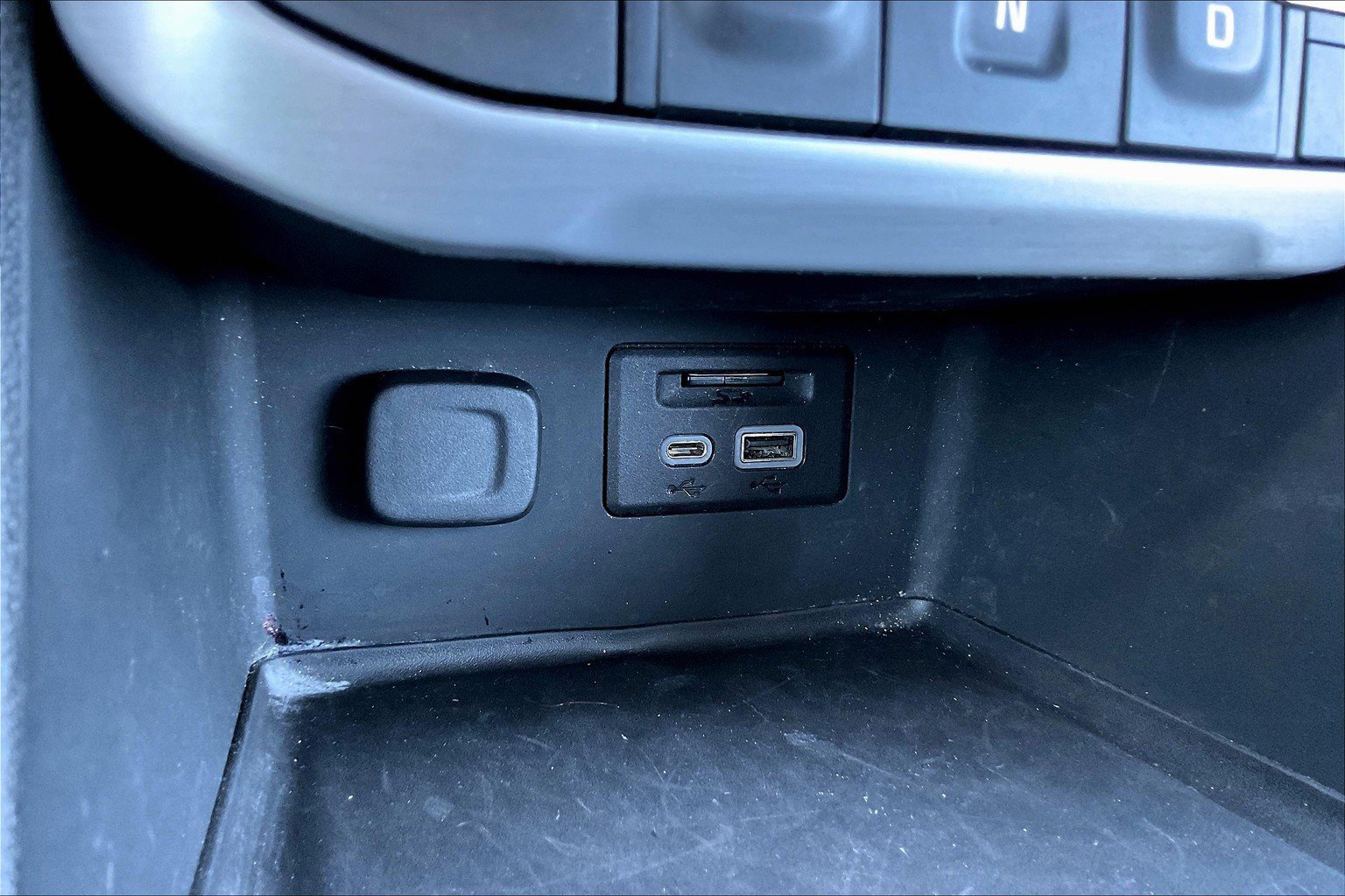2023 Gmc Acadia SLT photo 29