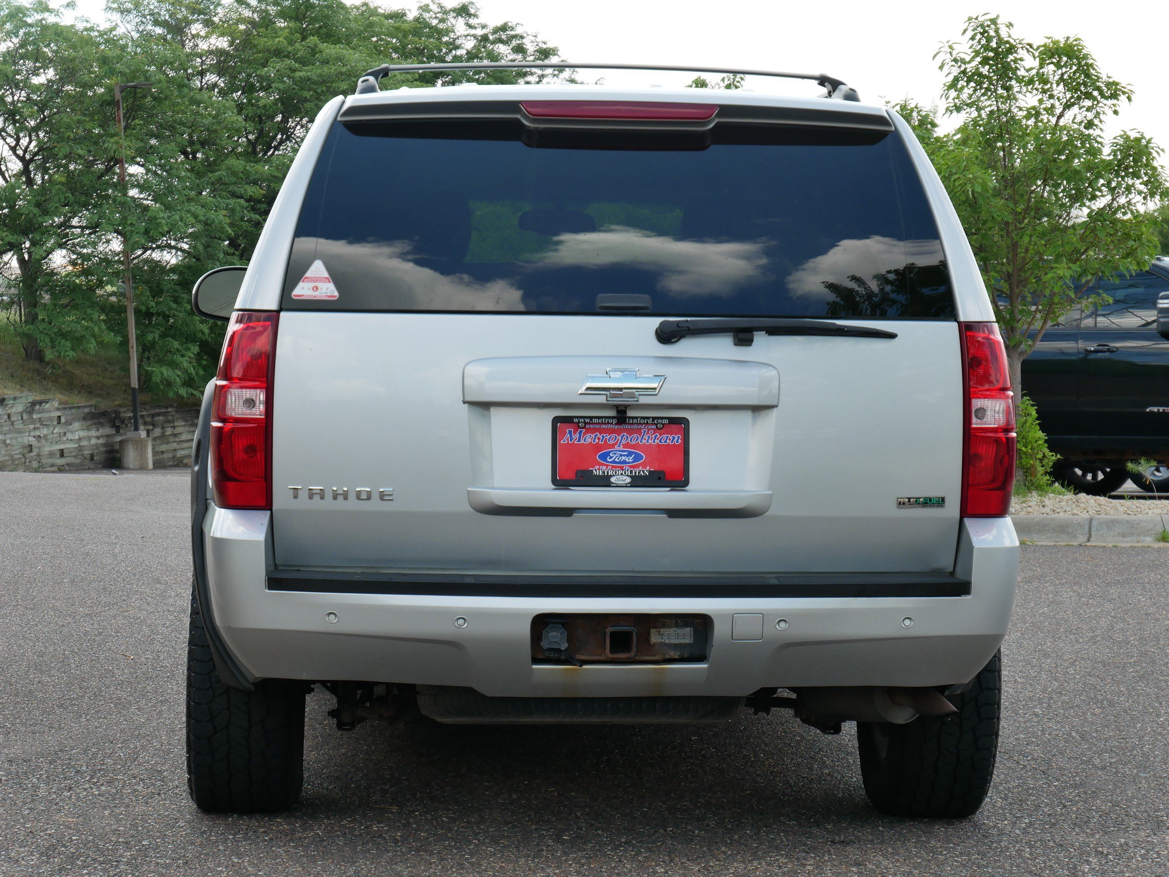 Used 2010 Chevrolet Tahoe LT with VIN 1GNUKBE0XAR132087 for sale in Eden Prairie, Minnesota