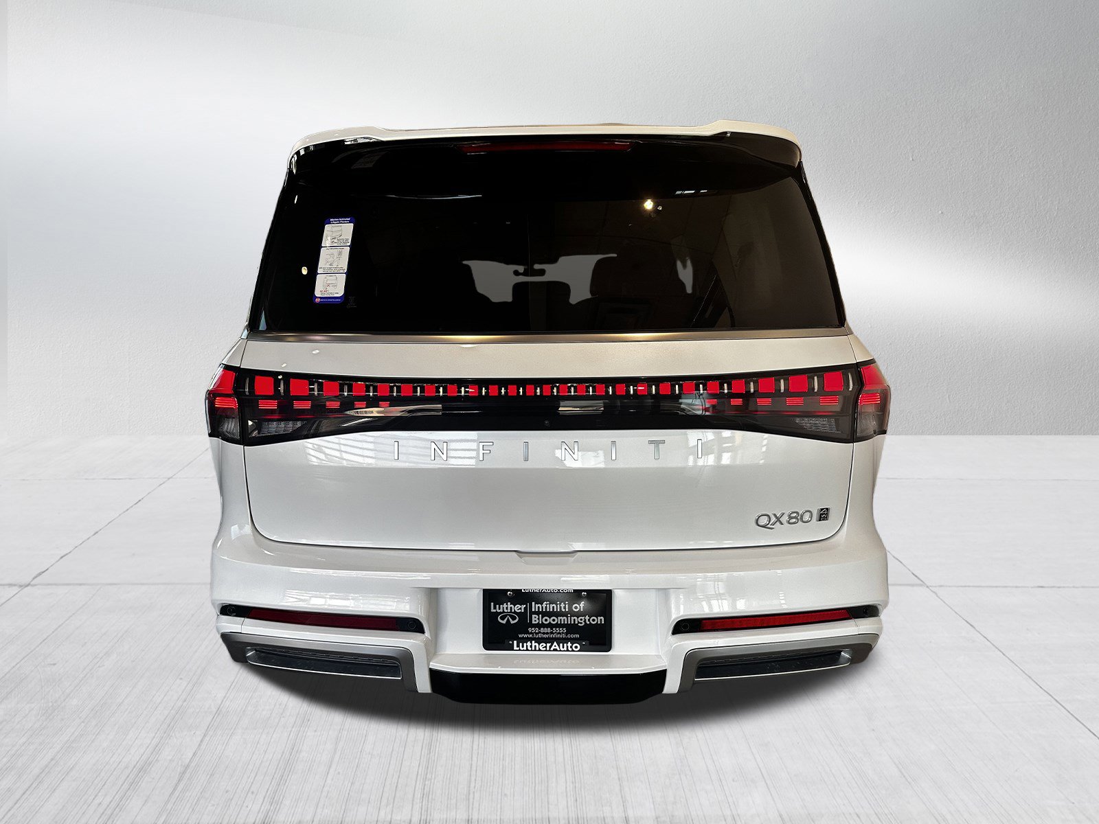 2026 Infiniti QX80 photo 5
