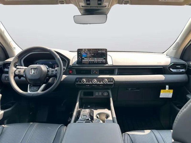 2025 Honda Pilot Elite photo 9