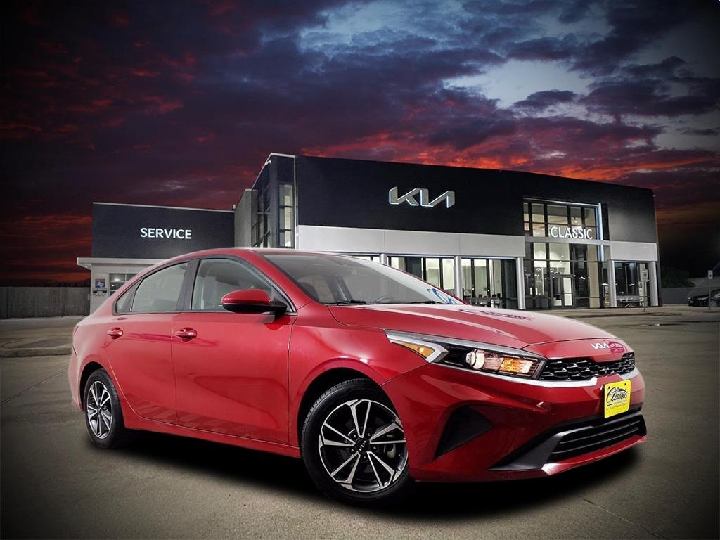 2023 Kia Forte LXS's photo