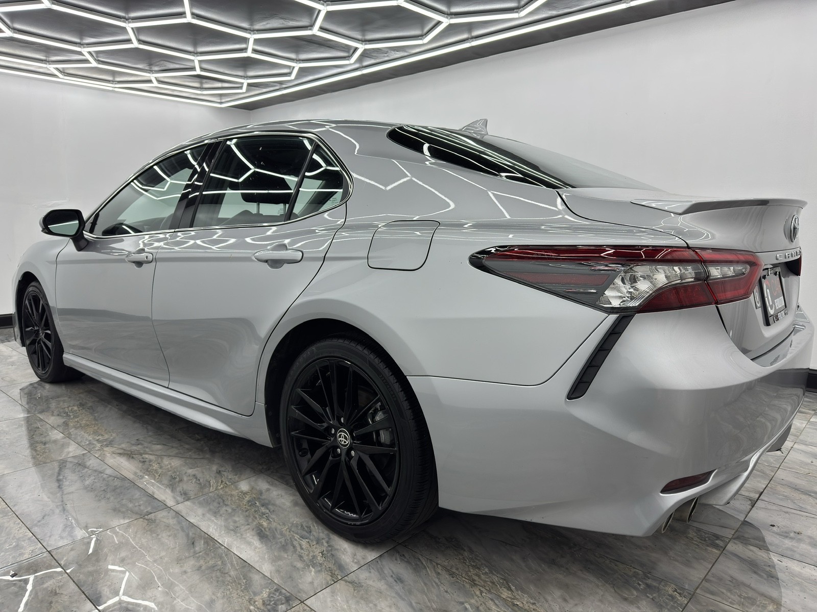 2023 Toyota Camry XSE photo 4