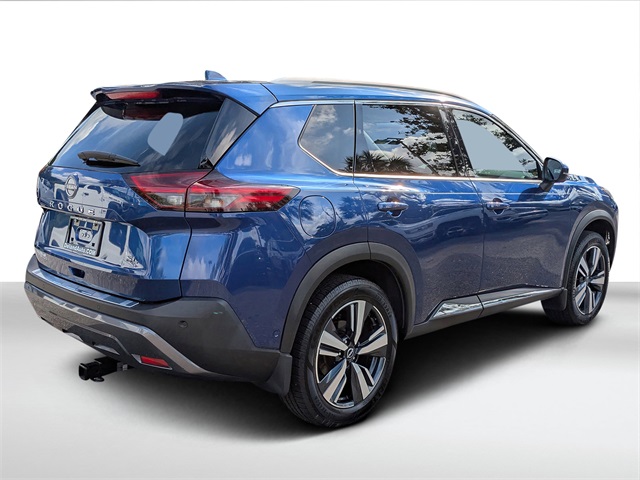 2023 Nissan Rogue SL photo 3