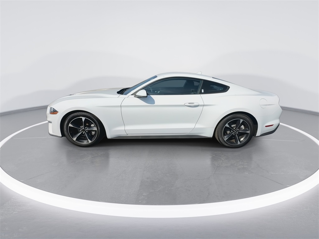 2020 Ford Mustang EcoBoost photo 5