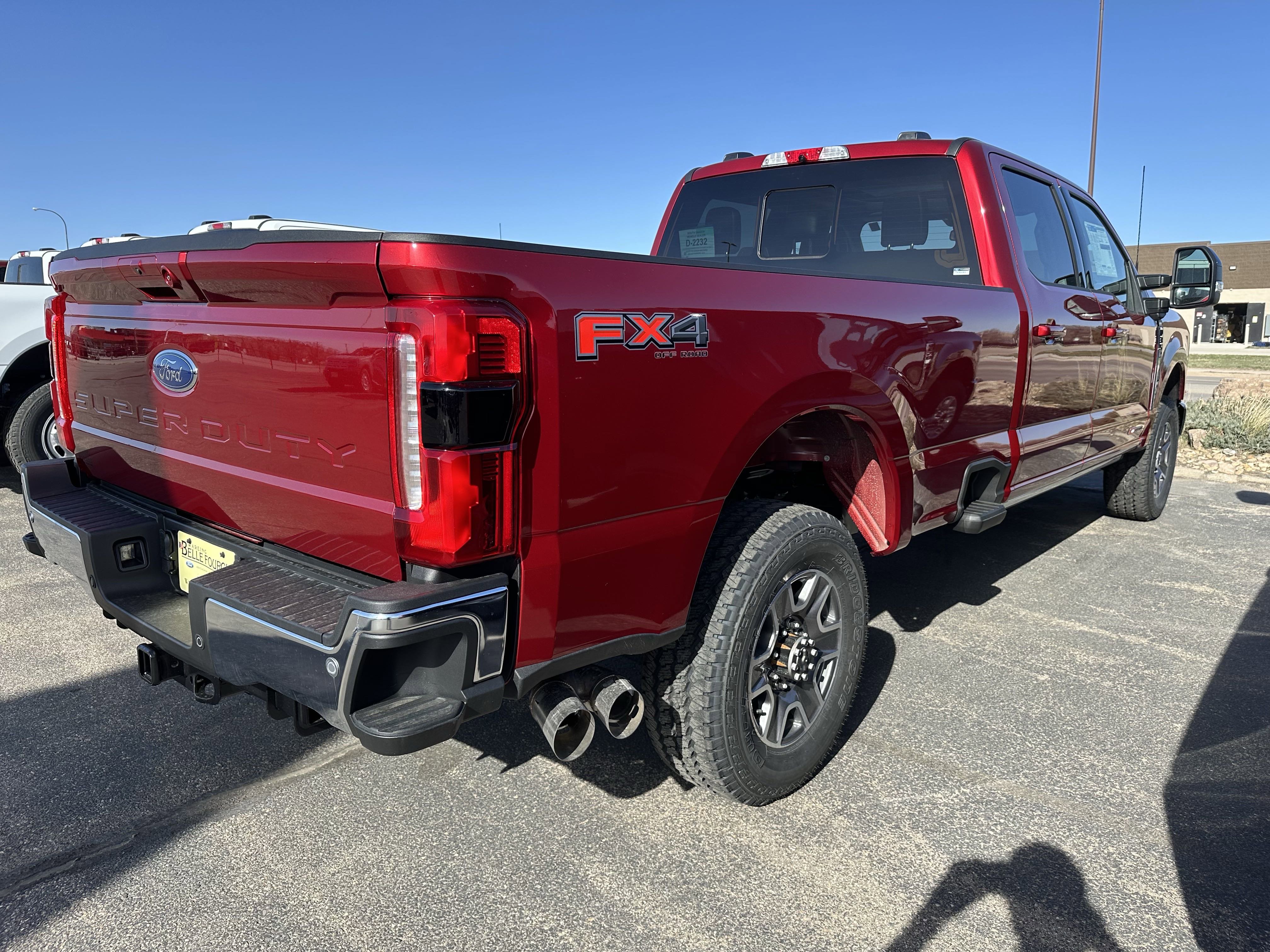 New 2025 Ruby Red Metallic Tinted Clearcoat Ford LARIAT image 9