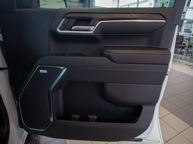 2024 Gmc Sierra 1500 SLT photo 9
