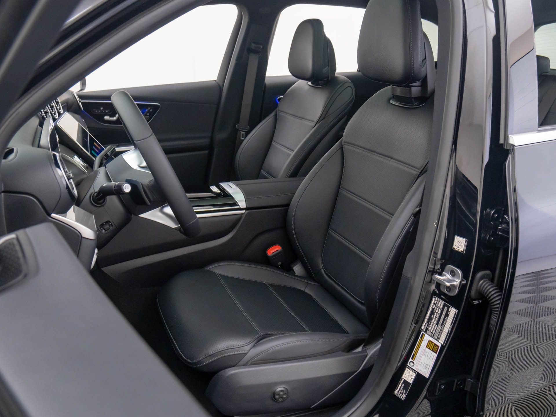 2026 Mercedes Benz GLC 350e 4MATIC photo 14