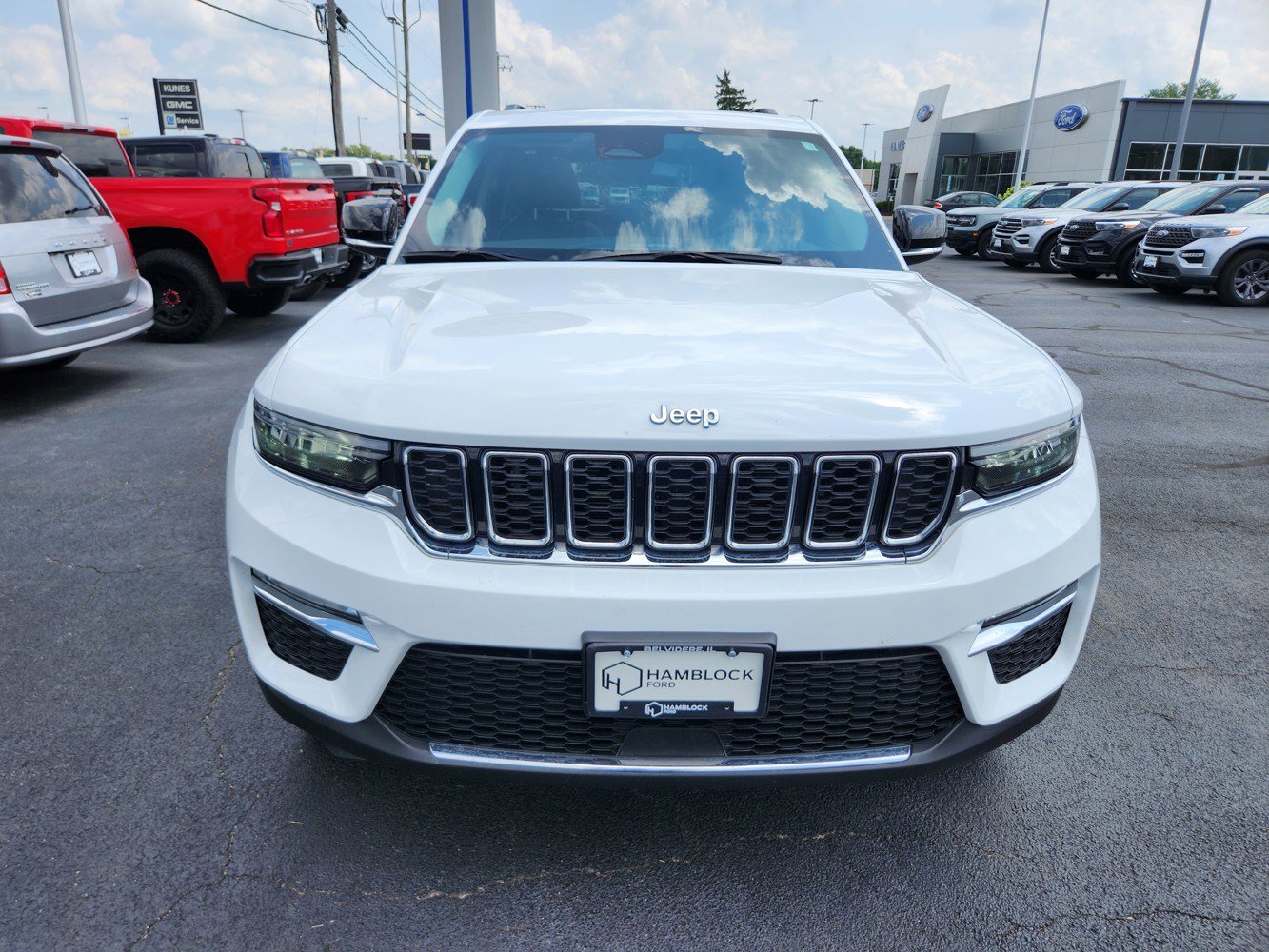 2023 Jeep Cherokee Base photo 3