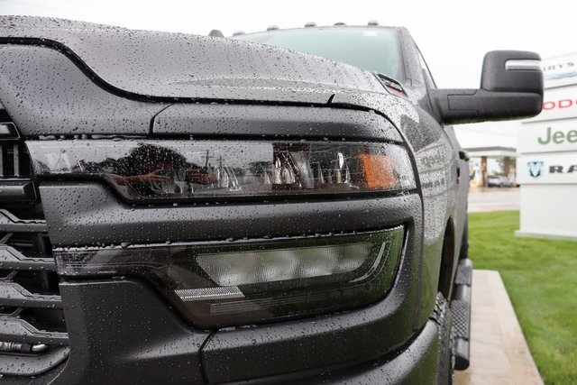 2025 Ram 2500 Tradesman photo 5