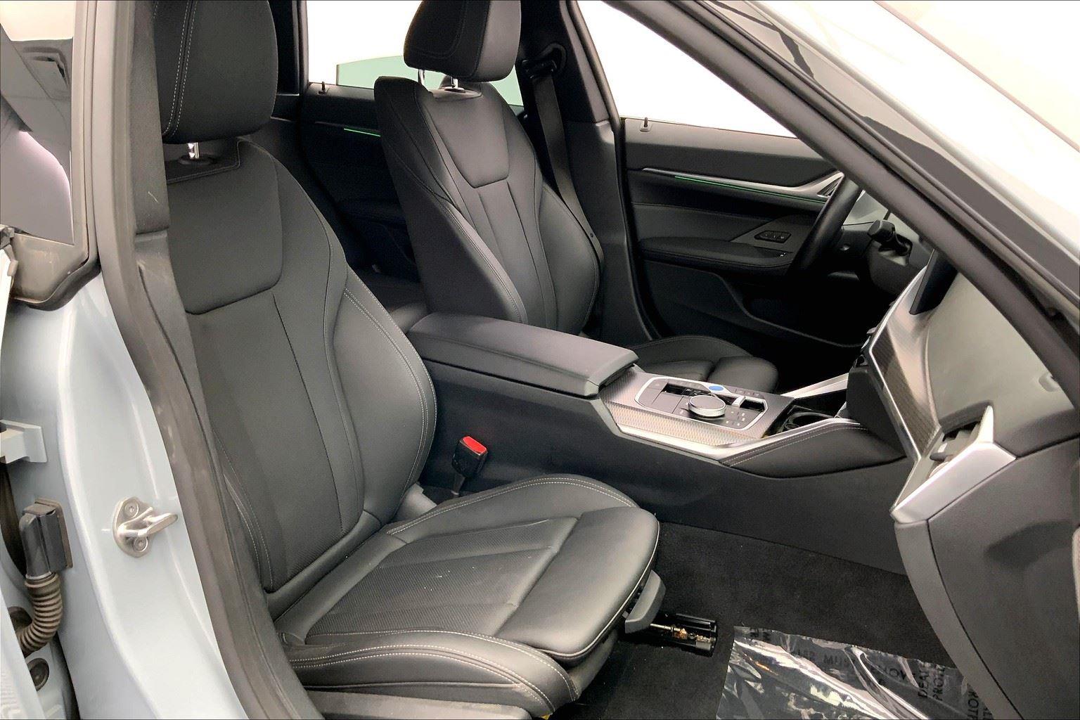 2024 Bmw i4 eDrive40 photo 3