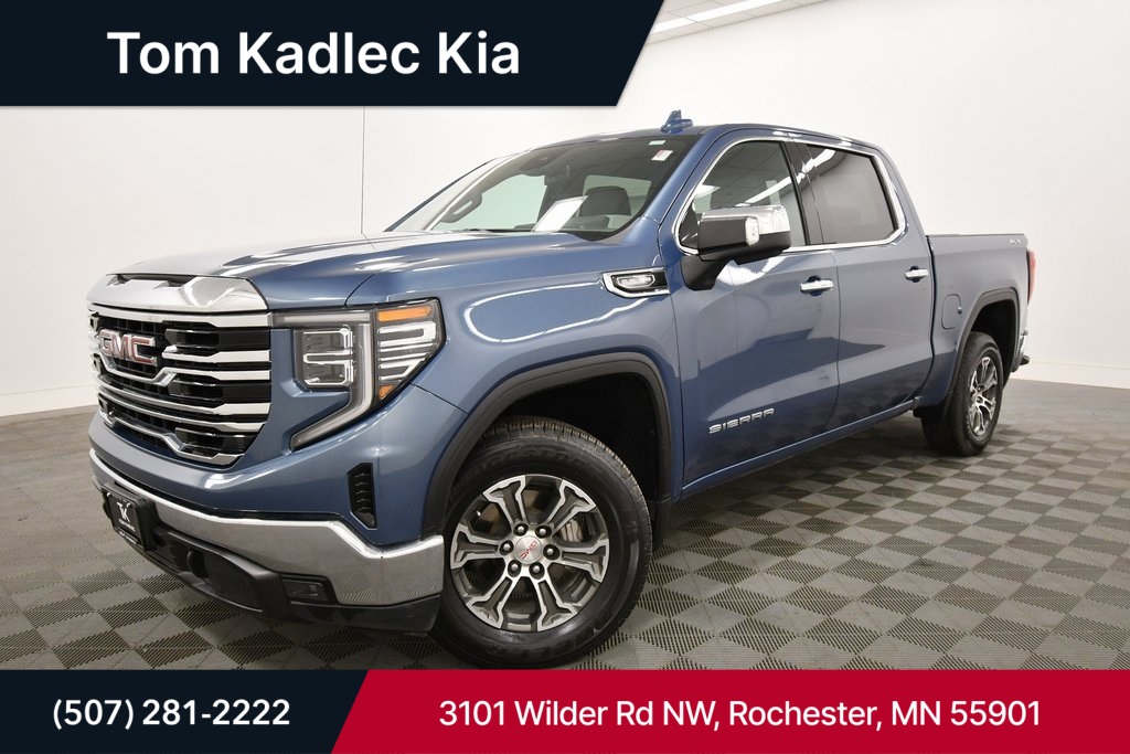 2024 GMC Sierra 1500 SLT's photo