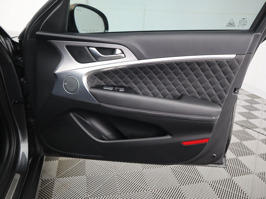 2021 Genesis G70 2.0T Elite Prestige 3.3T Sport photo 25
