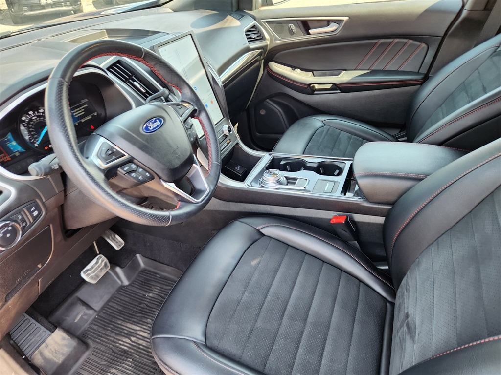2021 Ford Edge ST-Line photo 7