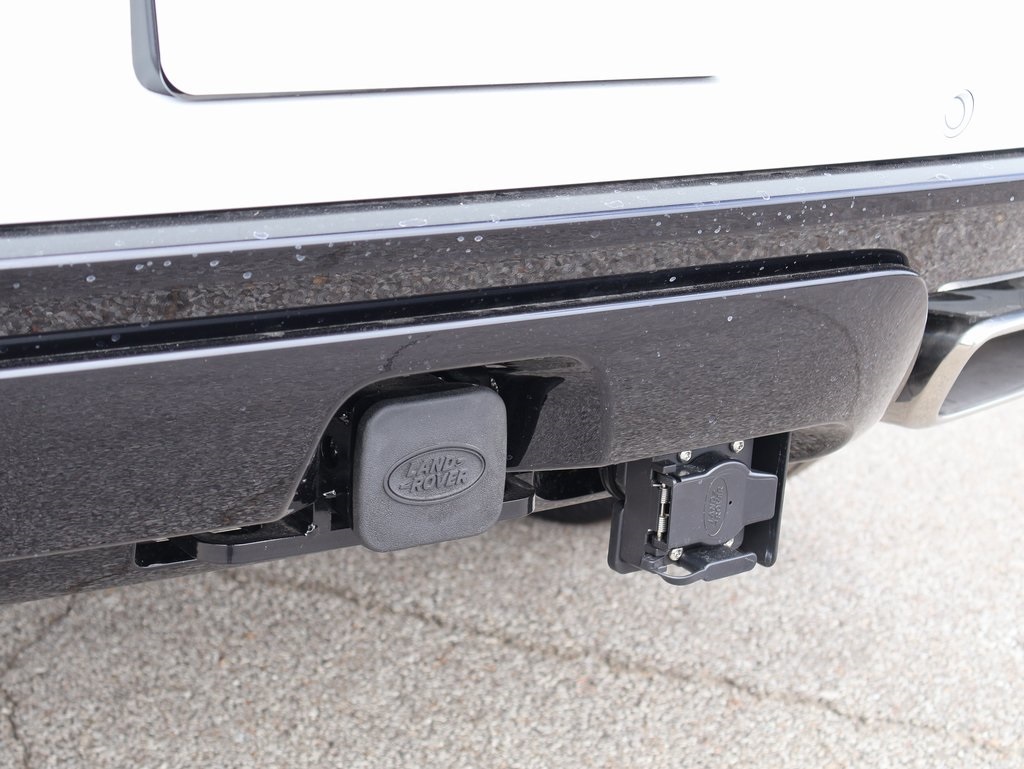 2025 Land Rover Range Rover Sport SE photo 6