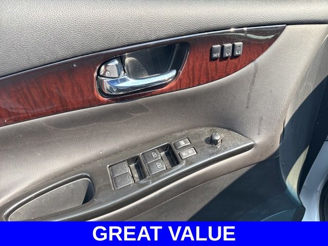 2017 Infiniti QX50 Base photo 7