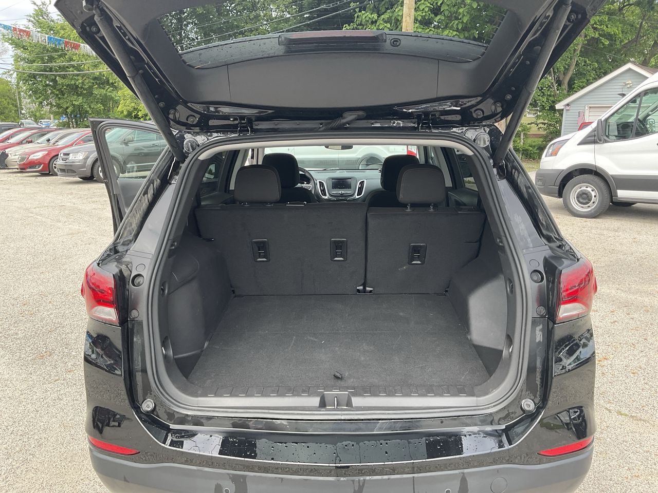 2024 Chevrolet Equinox LT photo 17