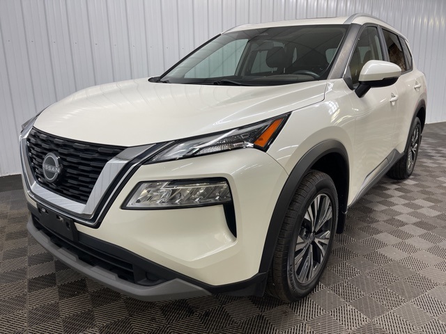 2022 Nissan Rogue SV photo 9