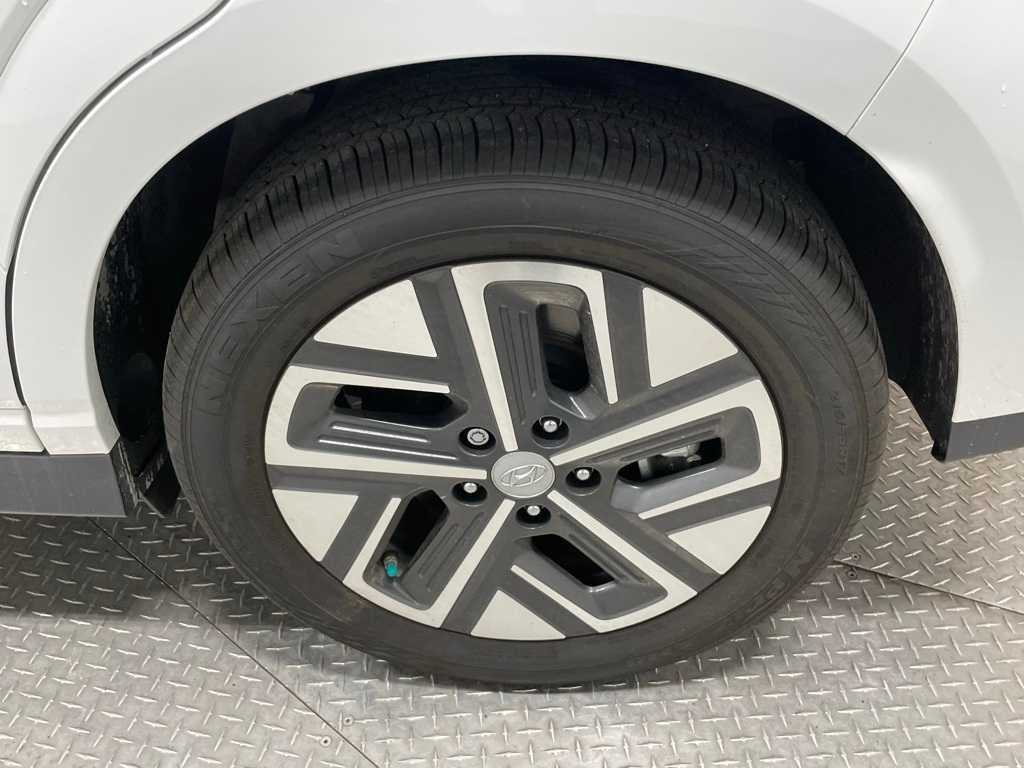 2023 Hyundai Kona Electric Limited photo 17