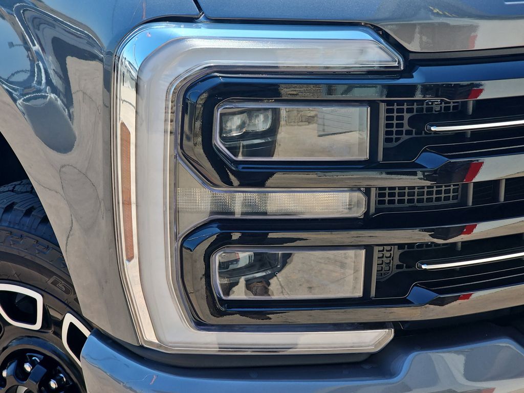 2026 Ford F-350 photo 34