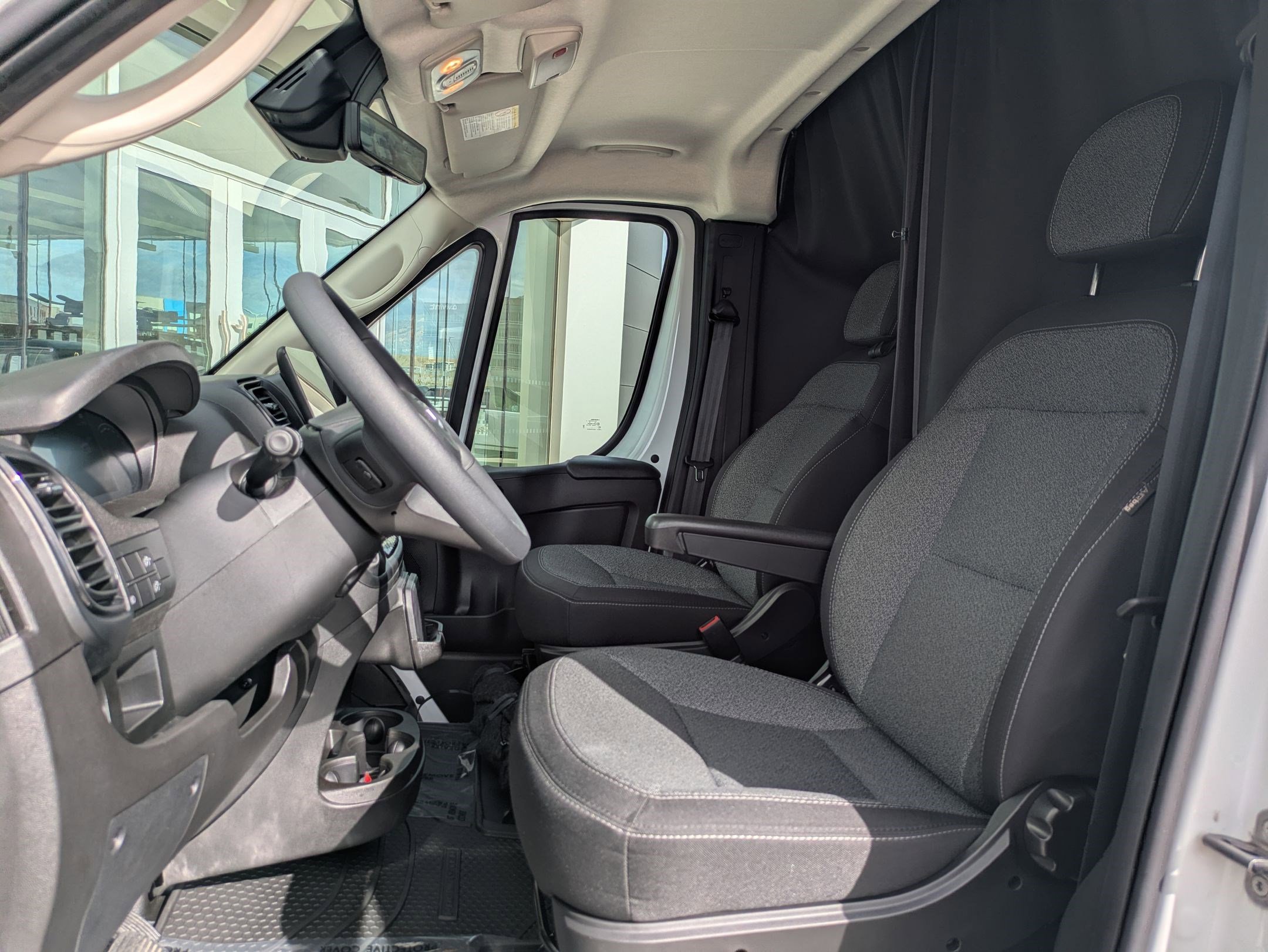 2024 Ram ProMaster 3500 photo 17