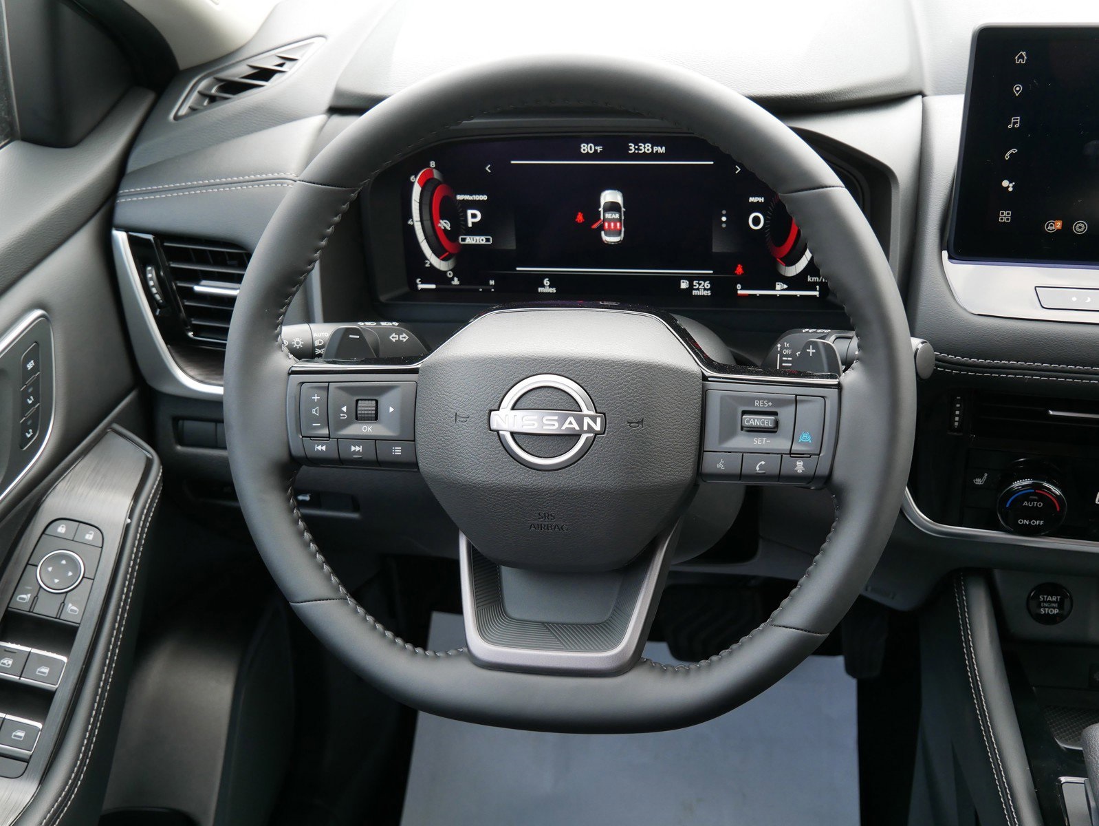 2025 Nissan Rogue Platinum photo 9