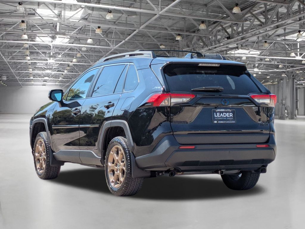 2024 Toyota RAV4 Hybrid photo 7