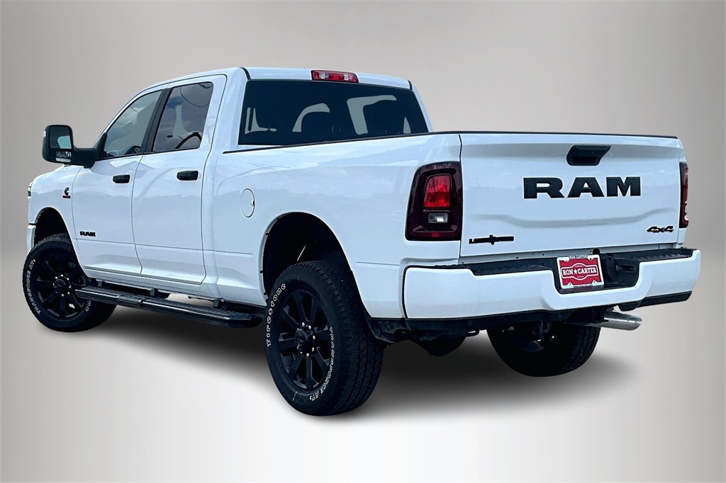 2025 Ram 2500 Big Horn photo 3