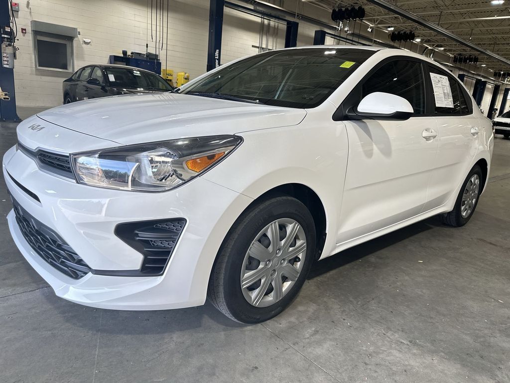 2022 Kia Rio S photo 2